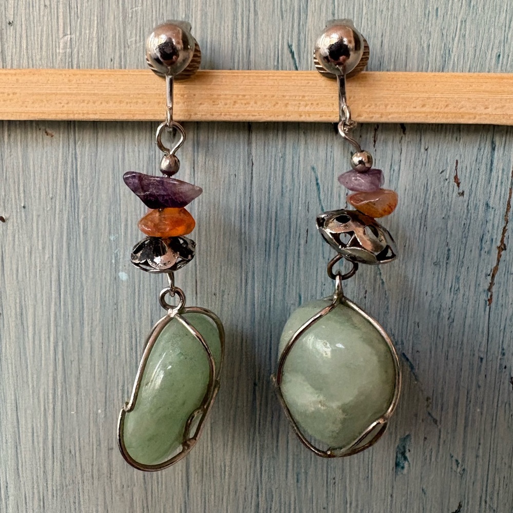 Silver and Green Stone Dangle Earrings - Picture 3 of 8